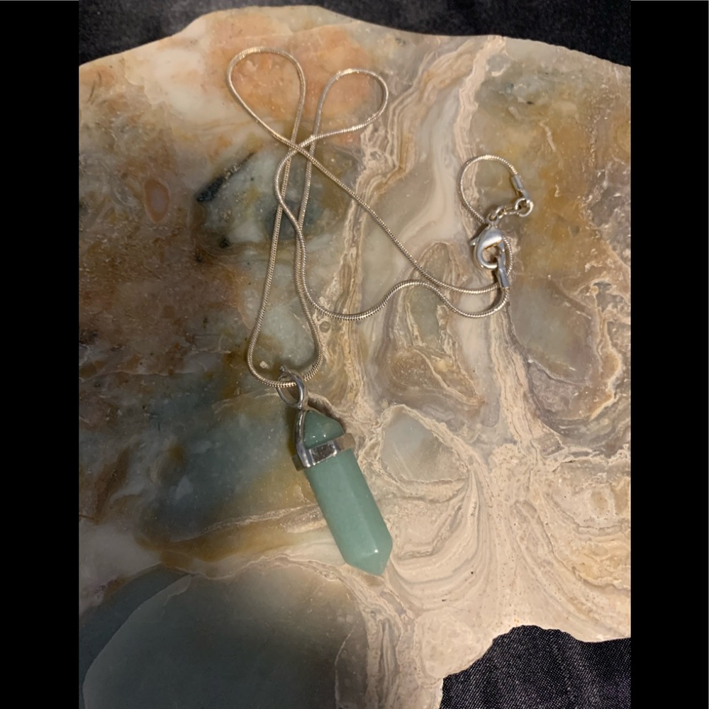 2/$60🍀Green Aventurine Healing Stone Necklace